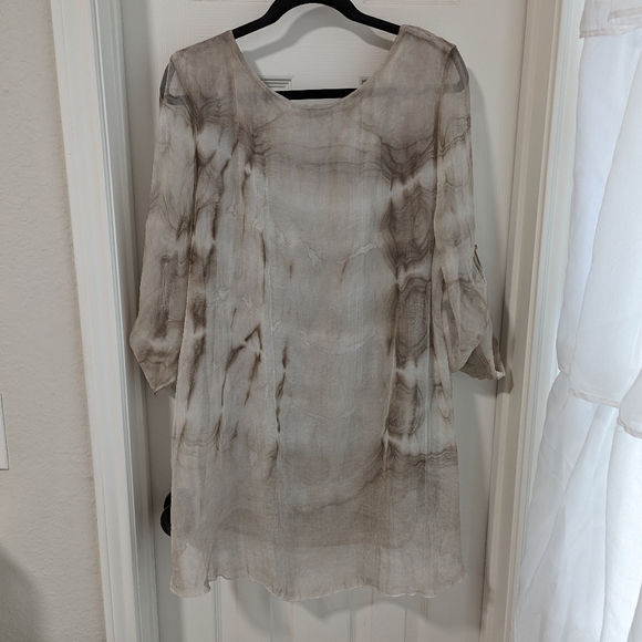 3/$10 Adore Neutral Sequined Flowy Blouse - Picture 6 of 6